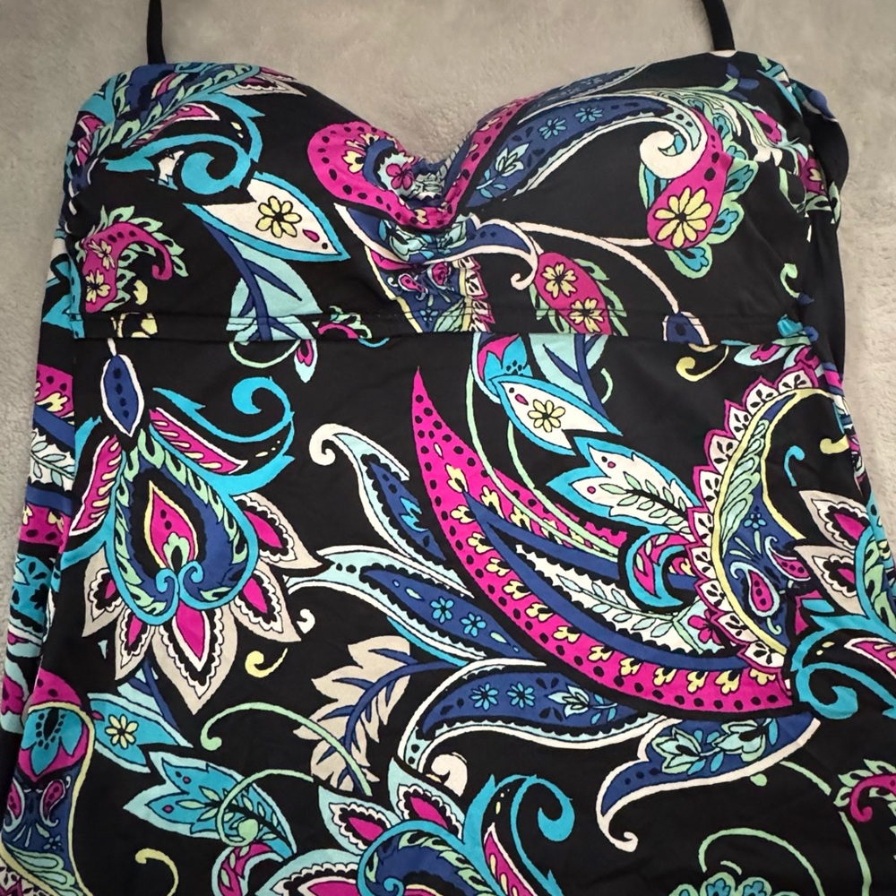 Apt. 9 Multicolor Paisley Top